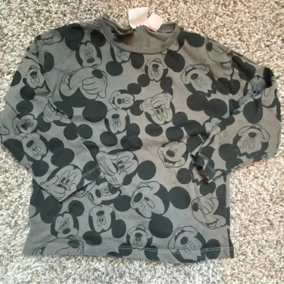 Zara Tshirt - Picture 1 of 2